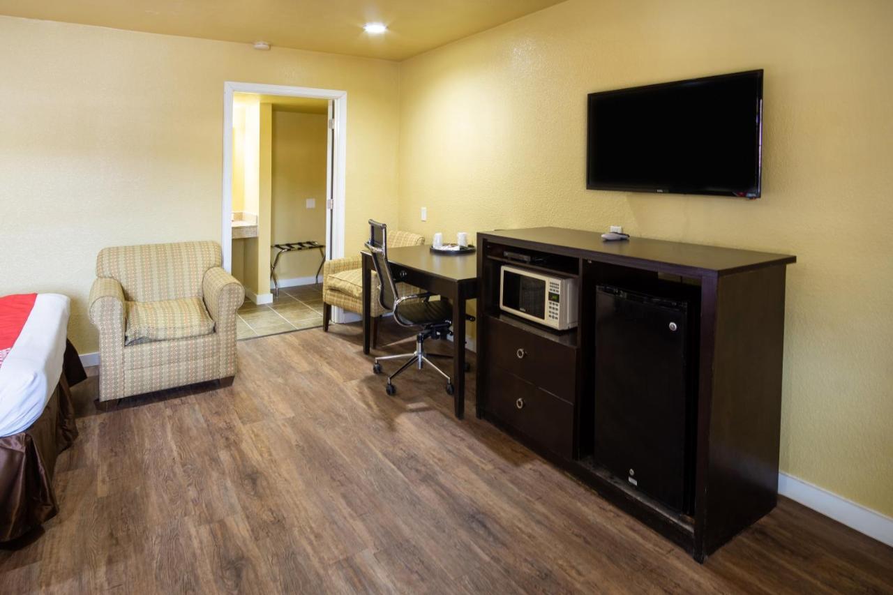 Woodridge Inn And Suites Miami Ngoại thất bức ảnh