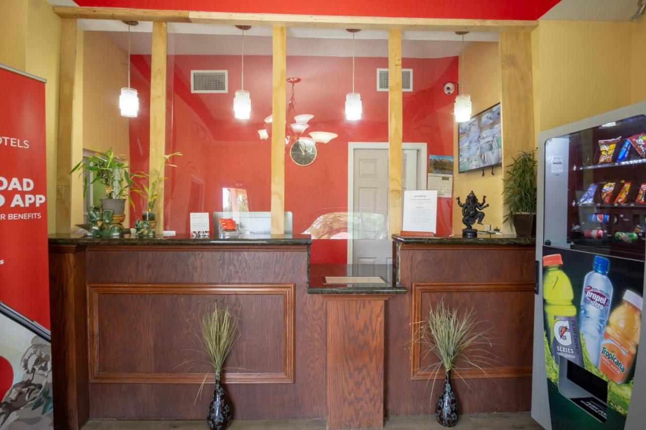 Woodridge Inn And Suites Miami Ngoại thất bức ảnh