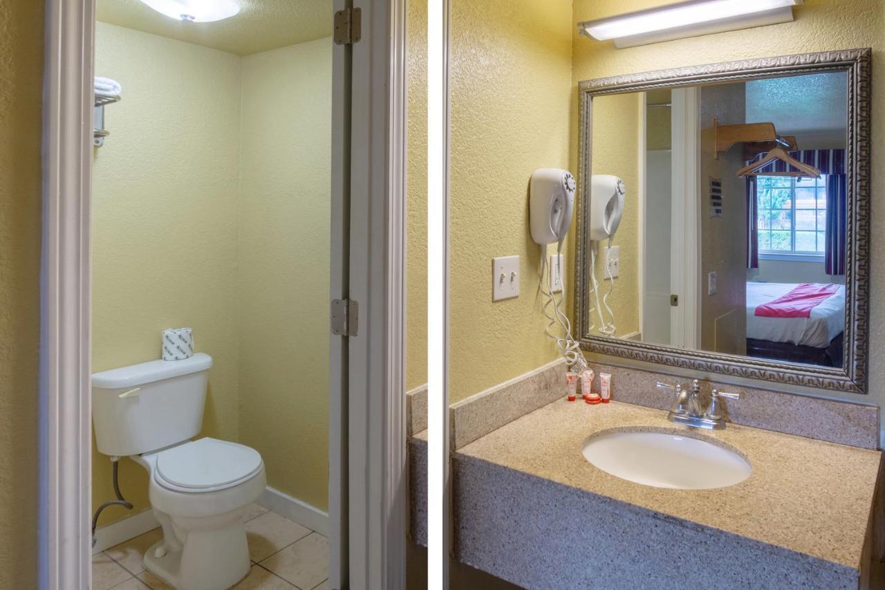 Woodridge Inn And Suites Miami Ngoại thất bức ảnh