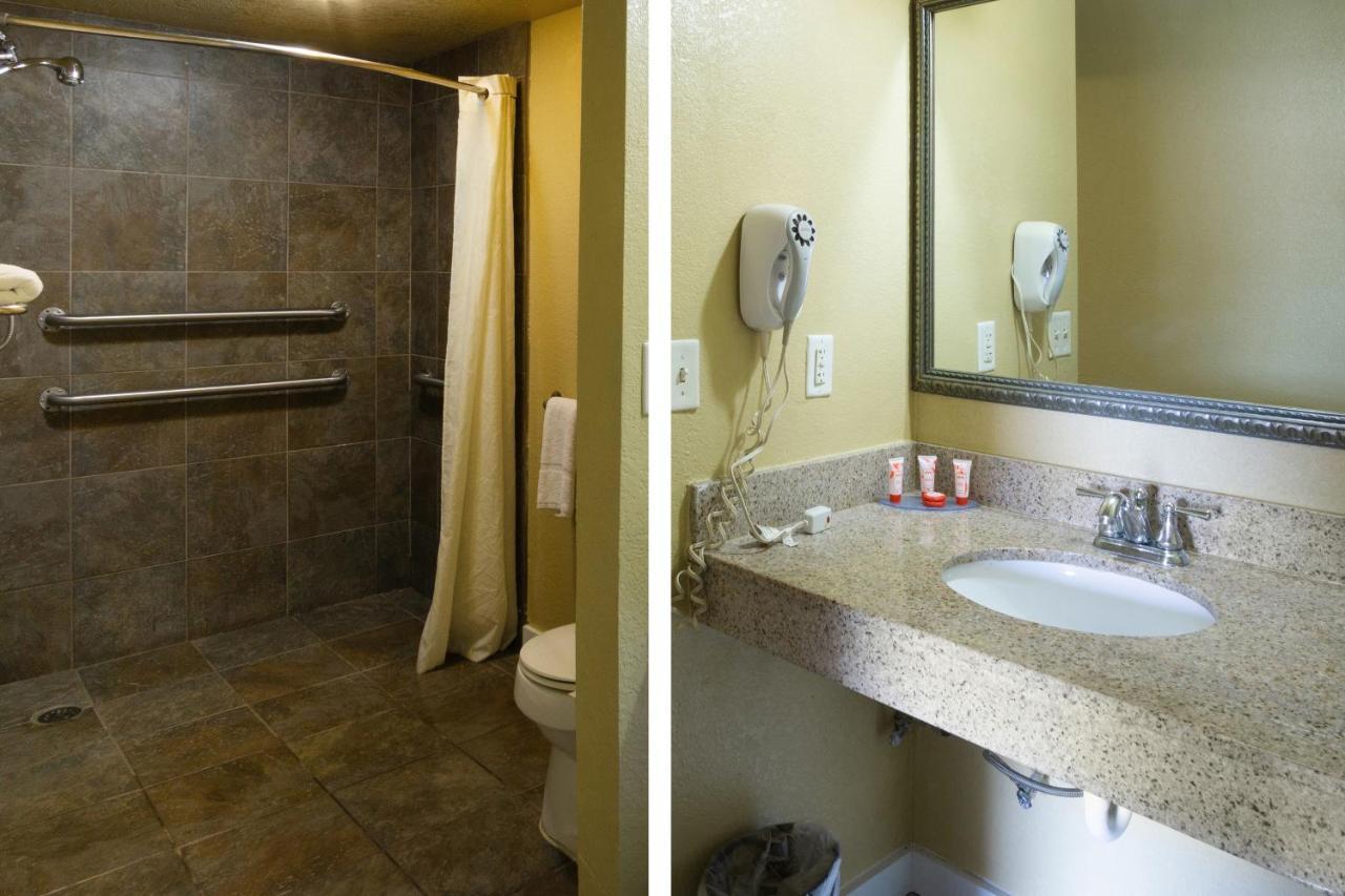 Woodridge Inn And Suites Miami Ngoại thất bức ảnh