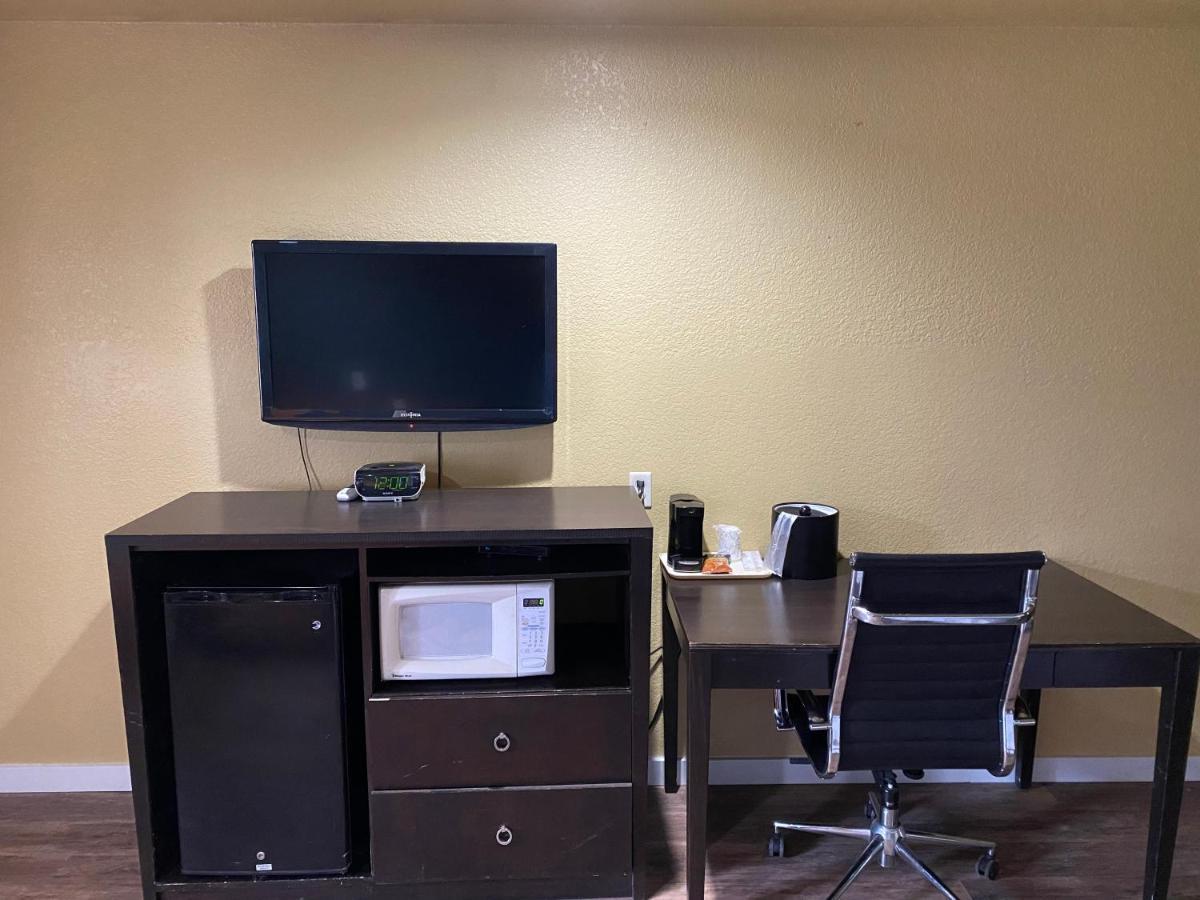 Woodridge Inn And Suites Miami Ngoại thất bức ảnh