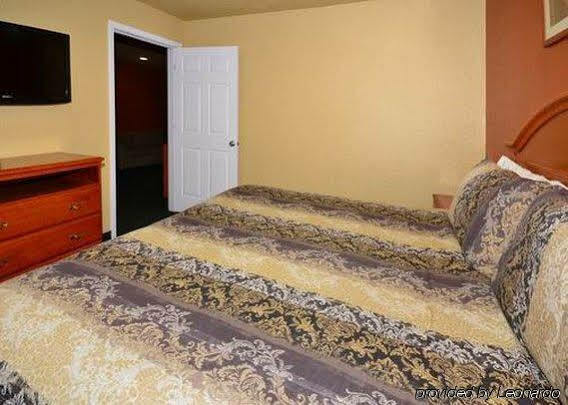 Woodridge Inn And Suites Miami Ngoại thất bức ảnh
