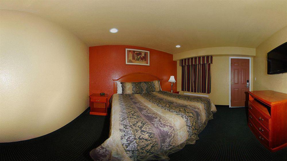 Woodridge Inn And Suites Miami Ngoại thất bức ảnh